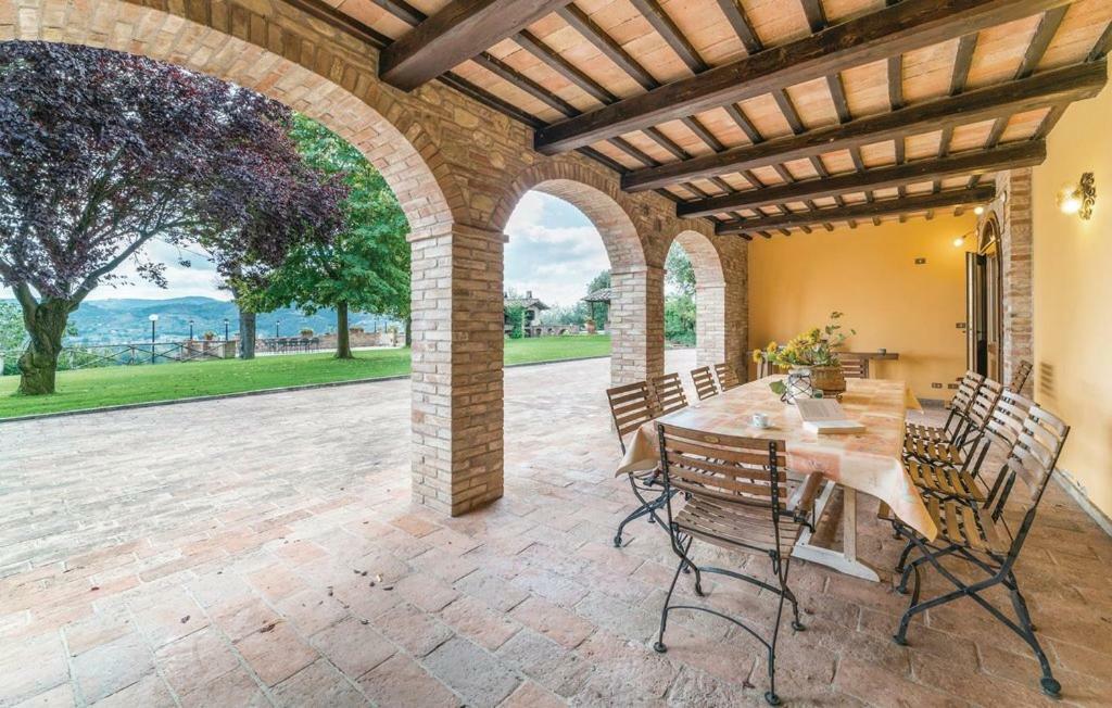 Agriturismo Wine Casale Villa Chiara Torgiano Buitenkant foto
