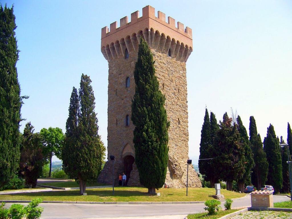 Agriturismo Wine Casale Villa Chiara Torgiano Buitenkant foto